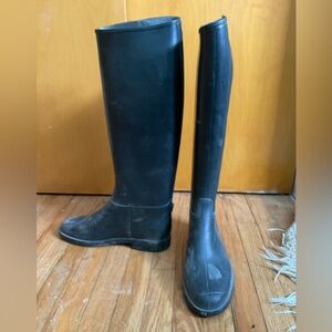 Black Tall Riding Boots